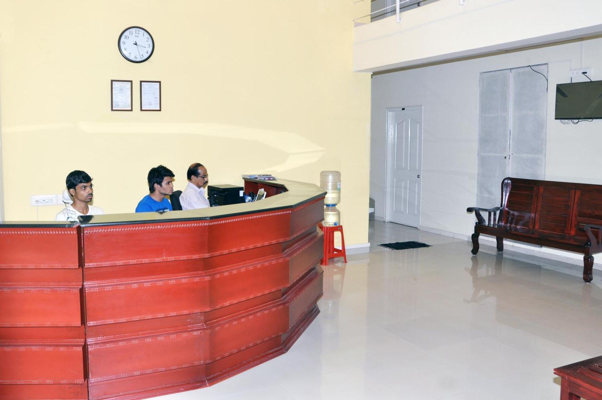 Hotel Vega Residency Bangalore Esterno foto